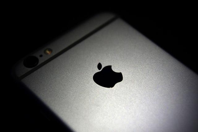 iPhone 8 æe moæi da prepozna kada vlasnik gleda u njega