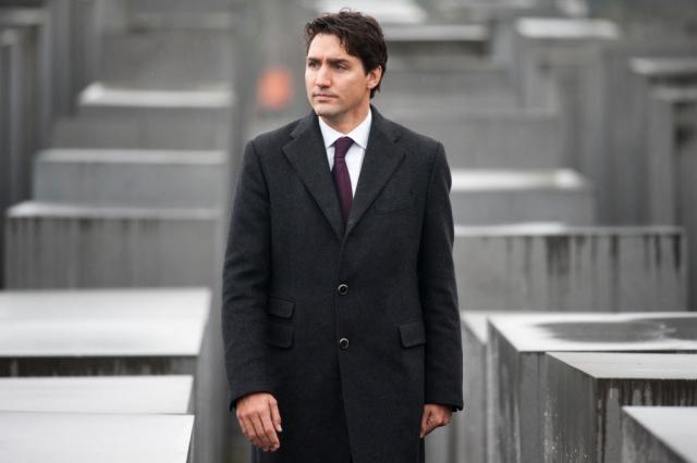 Kanadski premijer kajakom "upao" na venèanje i dao obeæanje /FOTO
