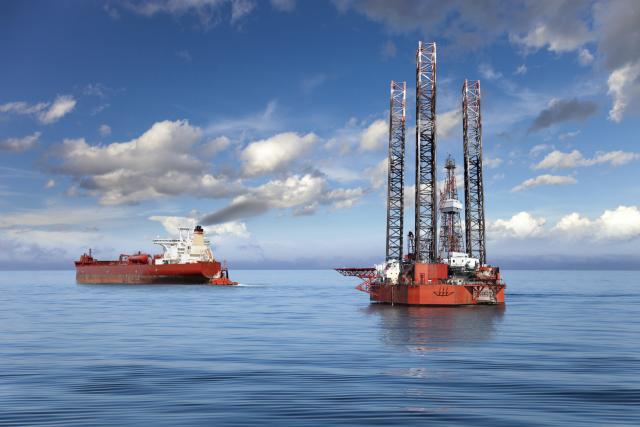 Naftni gigant još jaèi: Kupuje i širi se na moru