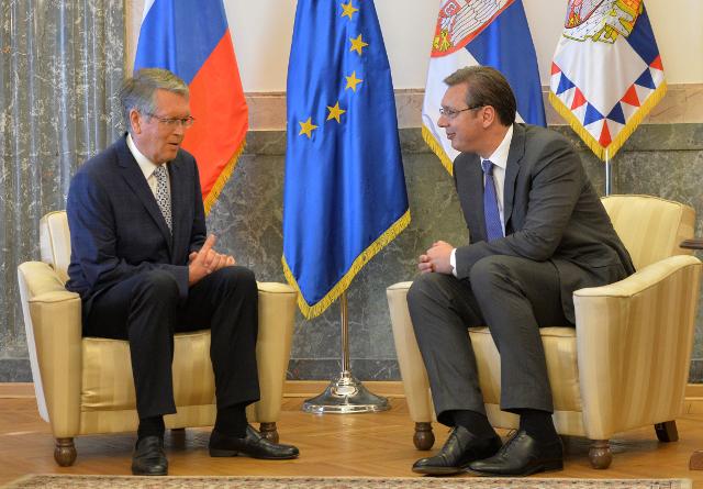 Serbian president grateful to Russia for "political support"