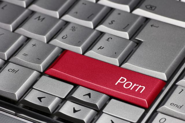 Testirao neogranièeni cloud, pa pornografijom srušio Amazon?