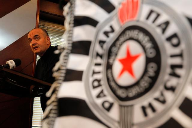 Dule: Naplaticu dug Partizanu – milom ili silom