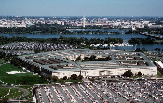 Senat odobrio 700 milijardi dolara za Pentagon