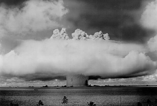 Koja je razlika između atomske i hidrogenske bombe?