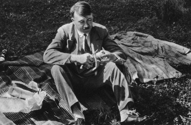 Otvorena tajna dokumenta CIA: Hitler se nije ubio u bunkeru