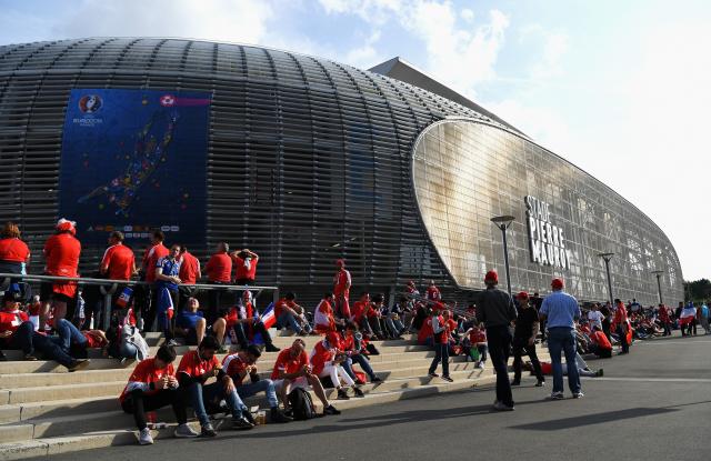 Francuzi čekaju Belgiju na stadionu 'Pjer Moroa'