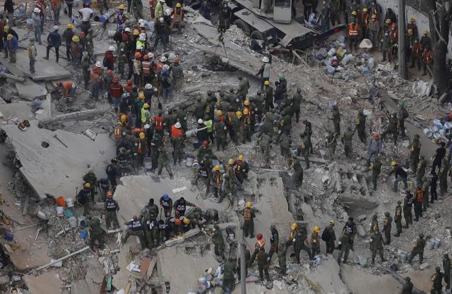 Broj žrtava zemljotresa u Meksiku poveæan na 286