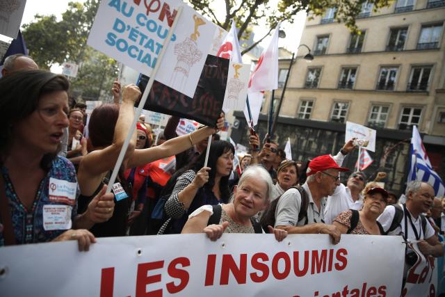 Hiljade Francuza sa Bastilje – Makrone podnesi ostavku!