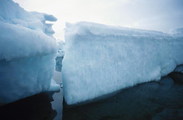"Pucanje" se nastavlja: Larsen ostao bez još milijardu tona leda