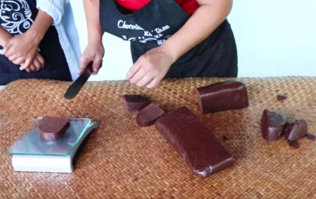 U Gvatemali čokoladu prave kao Maje pre 3.000 godina / VIDEO