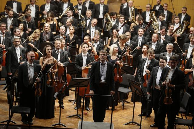 Ovacije na otvaranju nove sezone Beogradske filharmonije (VIDEO)