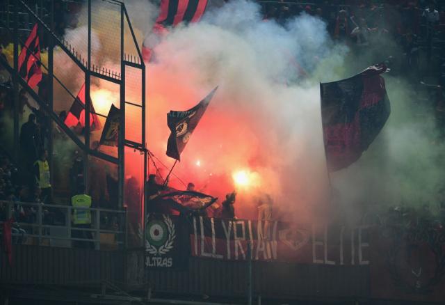 FIFA kaznila Albaniju zbog divljanja navijaèa