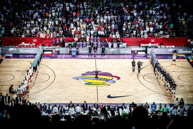 EL odbila FIBA: Bez promene kalendara!