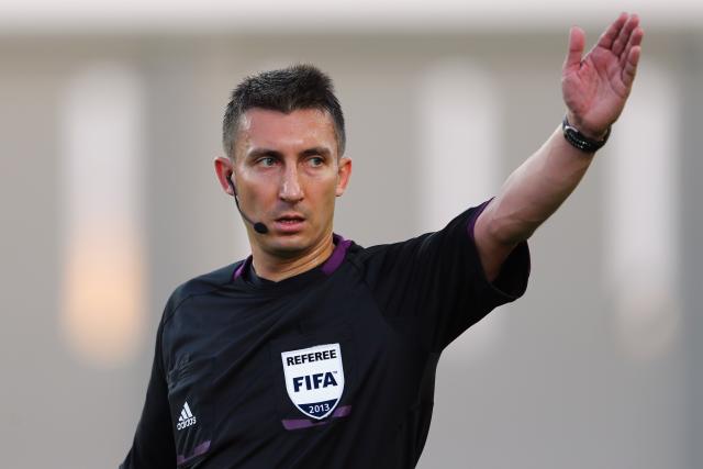 Poljak deli pravdu u ključnom meču Srbije