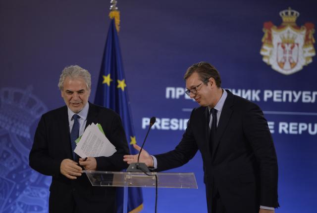 Vucic says Spain asked Serbia to send letter to EU "later"