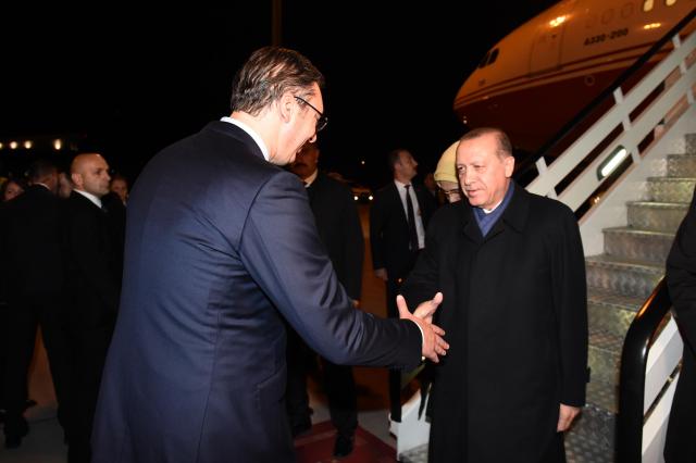 "Blic": Stigao Erdogan i "zatvorio" pola grada