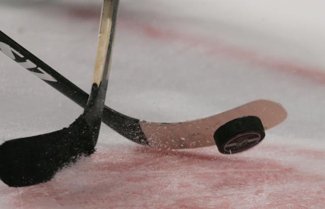 Ostao bez slezine: Teško povreðen ruski hokejaš