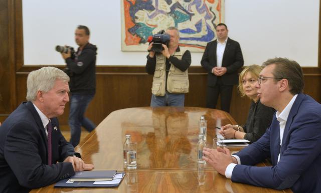 Vučić razgovarao sa američkim ambasadorom