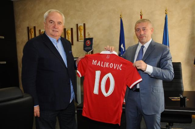Maljkoviæ i OKS posetili Fudbalski savez Srbije