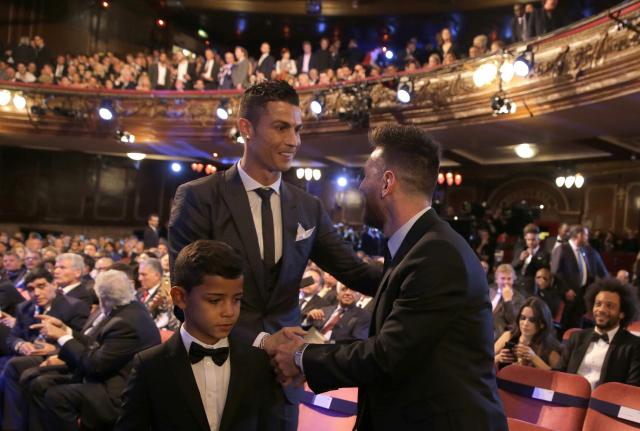 Ronaldo: Ne takmièim se sa Mesijem, era tek poèela