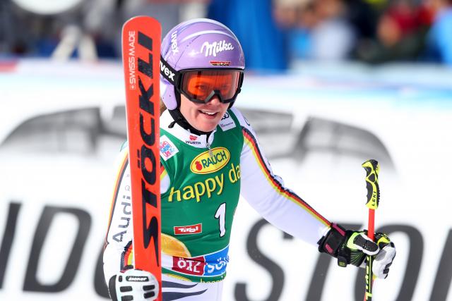 Rebensburg pobedila na startu ski sezone