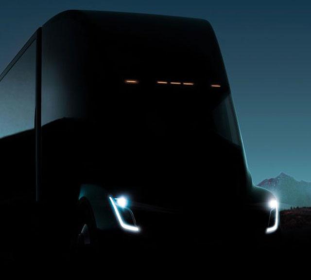 Tesla postepeno otkriva svoj električni kamion