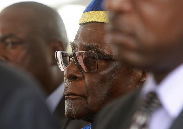 Mugabe ima rok do sutra u podne, inače impičment
