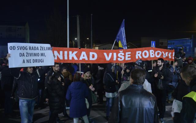 Burno u "Pošti": Štrajk u utorak, deo odbora suspendovan