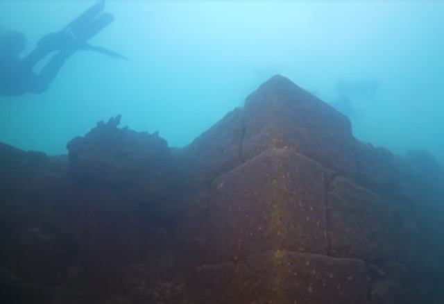 Arheolozi u èudu: Pronaðena tvrðava stara 3.000 god na dnu jezera