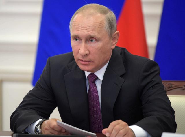Putin menja pravila, udovoljava naftašima
