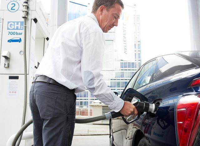 Da li je ovo gorivo vozila buduænosti? Toyota kaže "da"