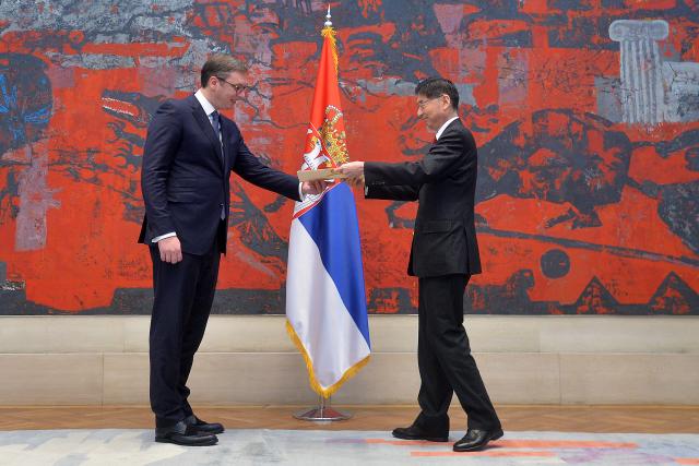 Vučić primio akreditive novih ambasadora