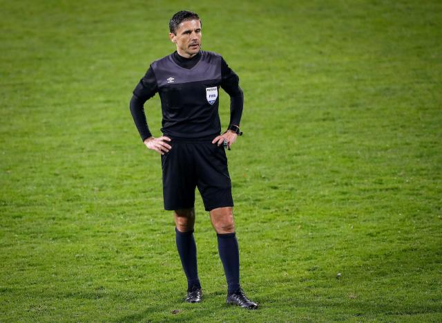 Mažić, ipak, sudi derbi!