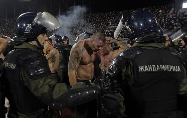 Croats paid to create chaos during Belgrade game - reports