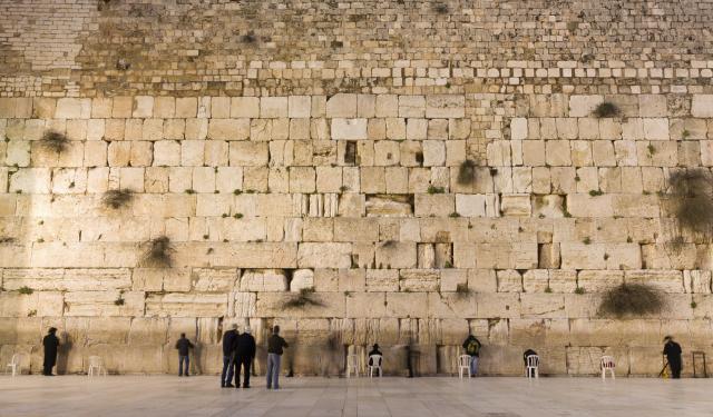 Bela kuæa signalizirala da Zid plaèa mora biti deo Izraela