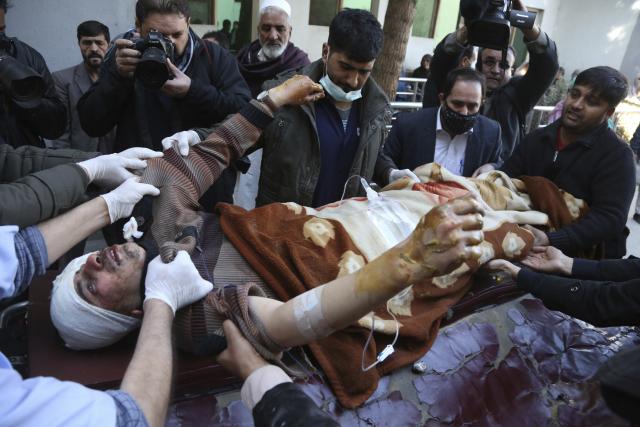 Eksplozija u Kabulu, tela svud razbacana