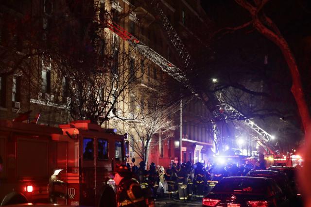 "Najsmrtonosniji požar" u Njujorku, vatra progutala zgradu