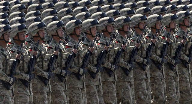 Chinese leader tells troops "not to fear death"