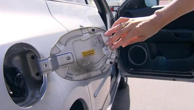 Konfuzija na pumpi: U tanku za benzin - dizel gorivo