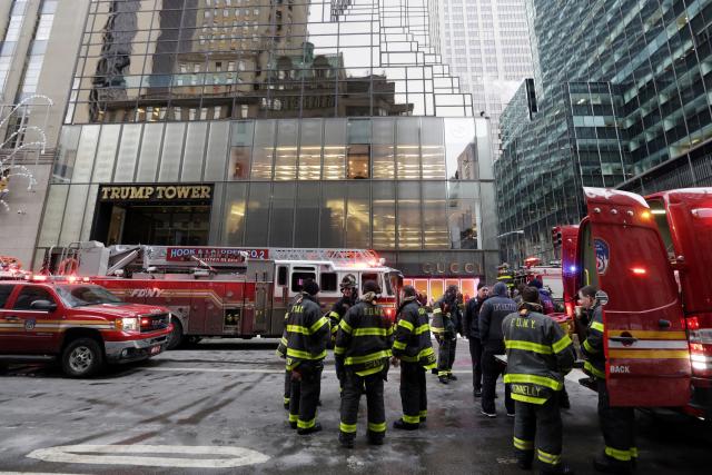 Požar u Trampovom tornju Njujorku, ima povreðenih VIDEO