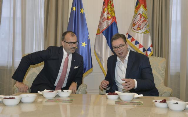 Vuèiæ sa Fabricijem: Srbija posveæena EU agendi