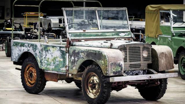 Land Rover restaurira prvi prototip Defendera