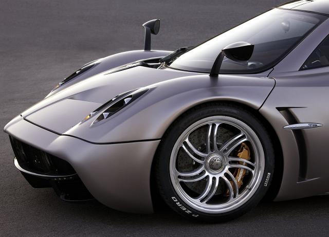 Bugatti i Pagani vredni 6 miliona $ prodati za bitkoine