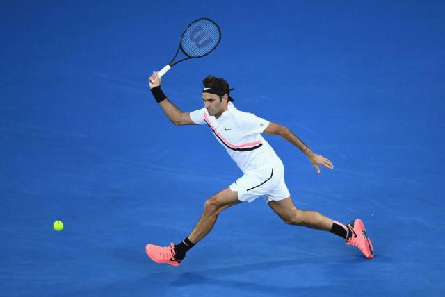 Kao mladiæ – ubedljivi Federer "pleše" po terenu