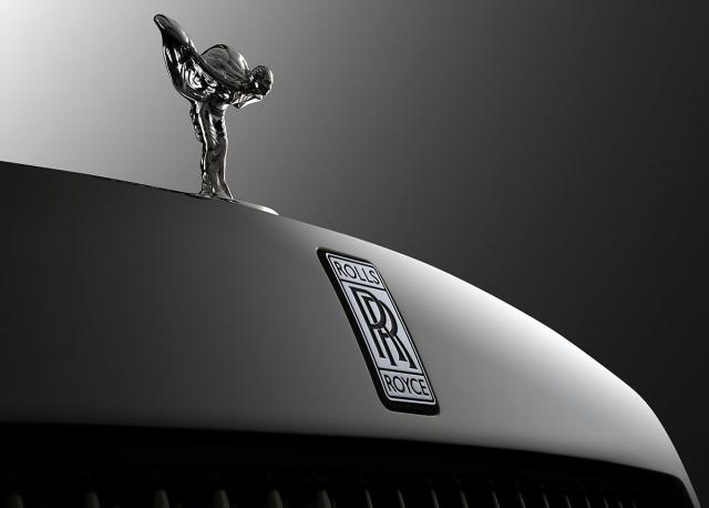 Rolls-Royce bez Phantoma u minusu, ali 2018. stiže SUV