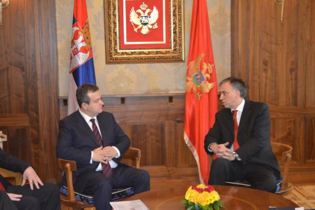 Serbian FM on 2-day official visit to Montenegro