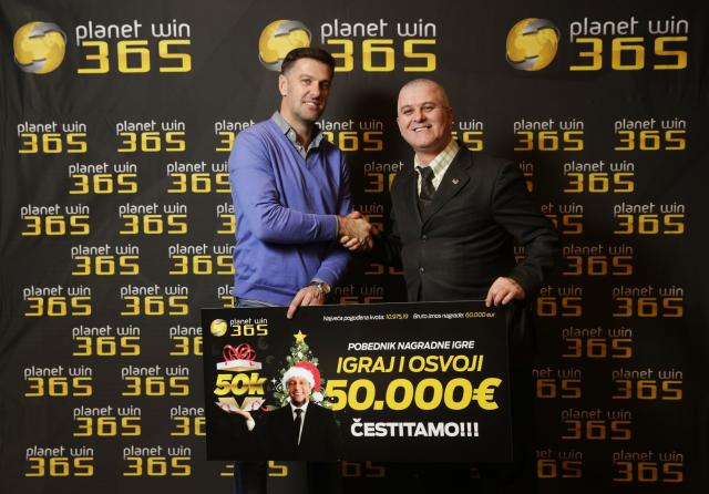 I Krstajić čestitao,na 100 dinara uzeo 60.000 evra