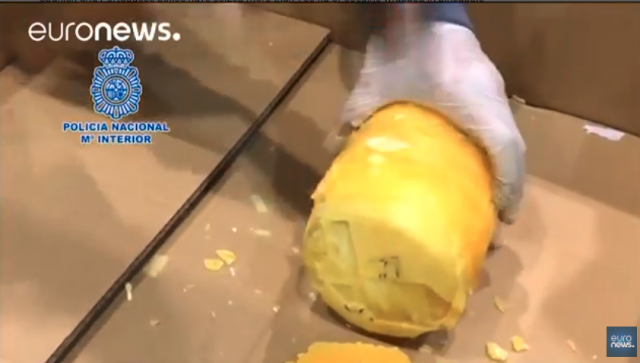 Razbijena banda: U ananasima 745 kg kokaina VIDEO
