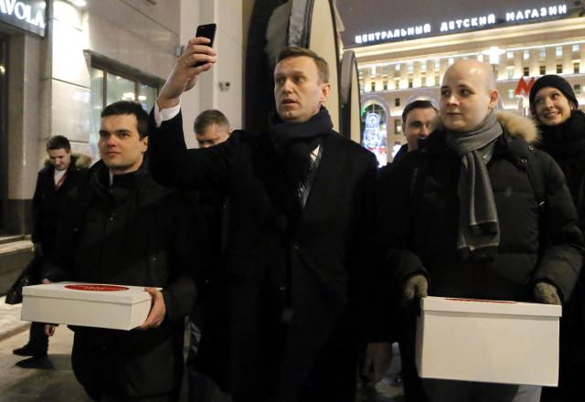Putin bez glavnog suparnika, sud "zabranio" Navaljnog
