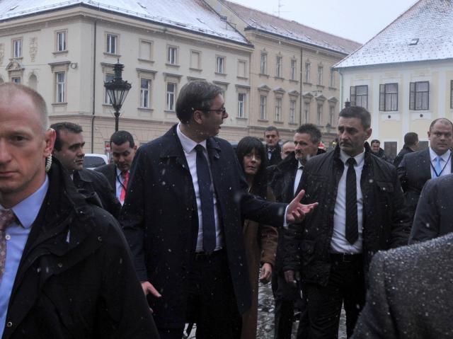 Vučić nazvao branitelje "Muvama" a predsjednica ih je posramila do kraja - Page 2 15739059885a81b449a0de4286758704_v4_big